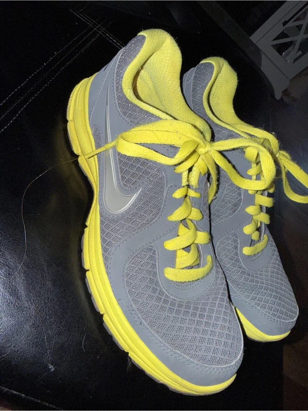 Nike Air Relentless 2 Women's Gray and Neon Yellow Athletic Running Shoes